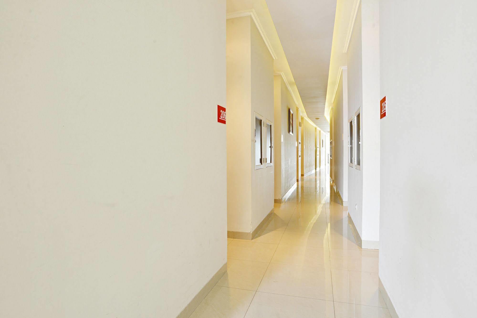 Zen Rooms Pangaran Dalem Kaum Bandung Exterior foto